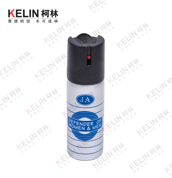 催泪喷射器