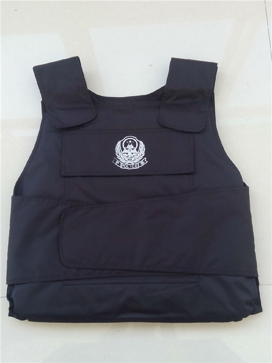 防刺服 正.jpg 防刺服 正.jpg